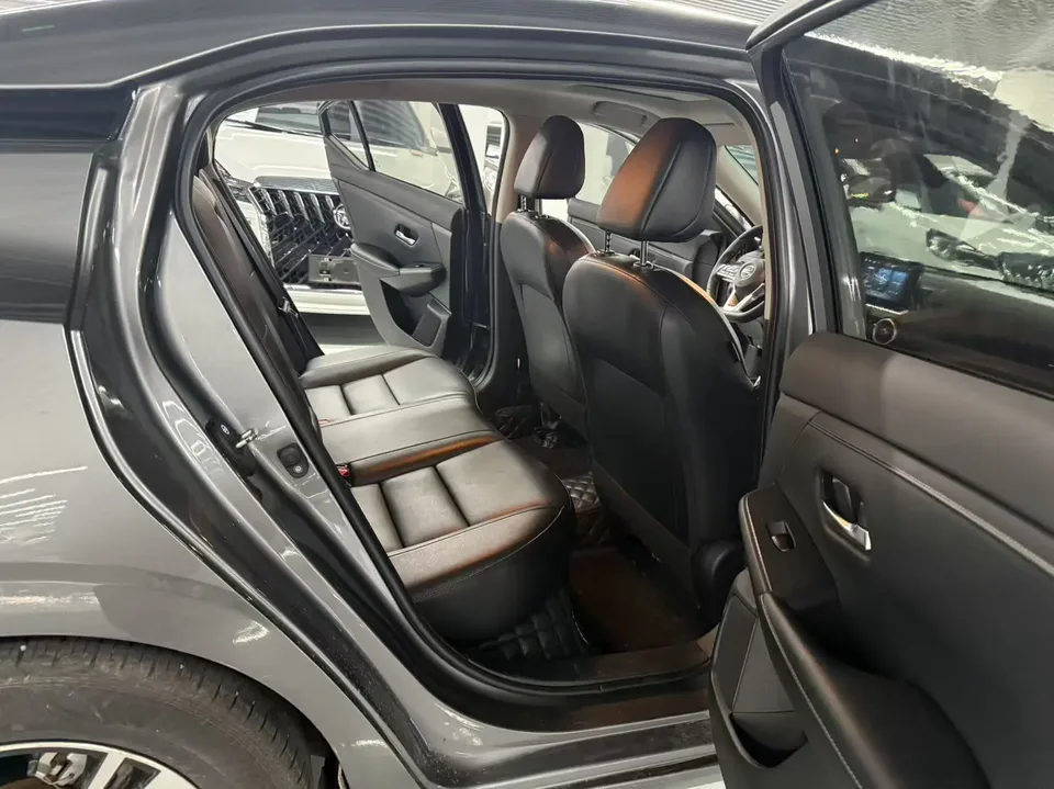 Nissan Sylphy Sylphy 2022 Sylphy 2022 1.6L XL CVT Enjoy Edition 2022 — thumbnail 4