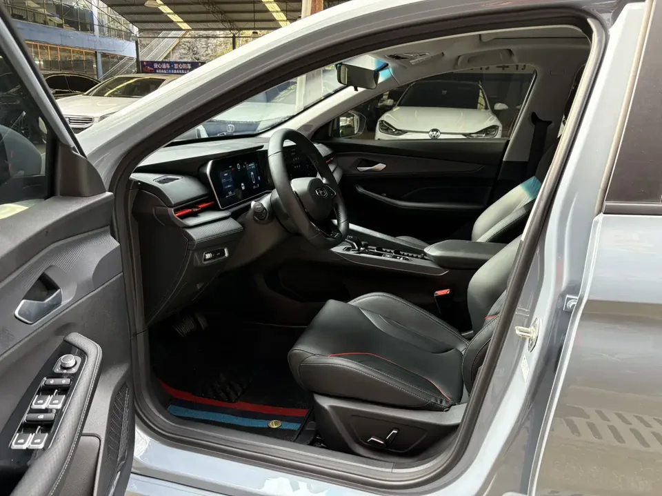 Geely Binrui Binrui 2024 Binrui COOL 1.5T DCT Longteng Edition 2024 — thumbnail 4