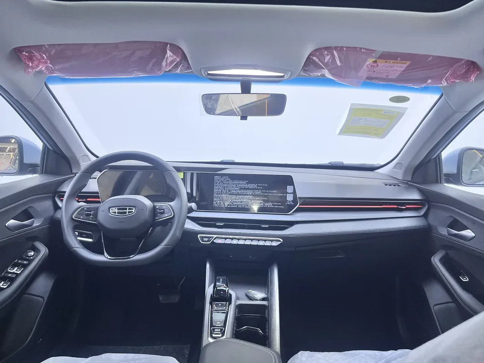 Geely Binrui Binrui 2024 Binrui COOL 1.5T DCT Longteng Edition 2026 — thumbnail 4