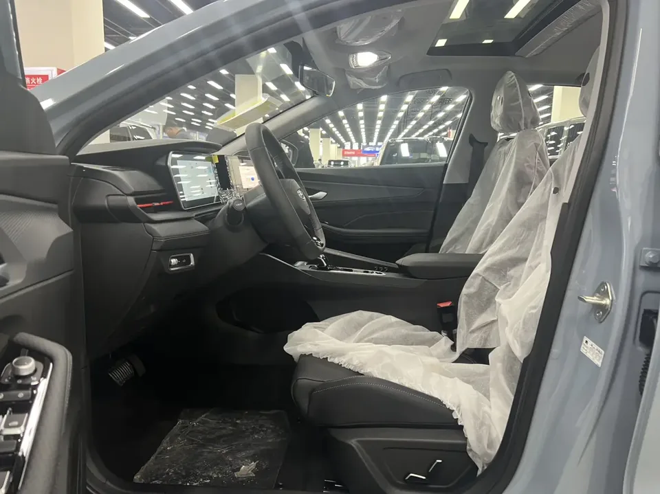 Geely Binrui Binrui 2024 Binrui COOL 1.5T DCT Longteng Edition 2026 — thumbnail 5