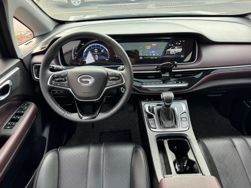 GAC Trumpchi M6 Pro 270T AT Exclusive Edition 2022 — миниатюра 5