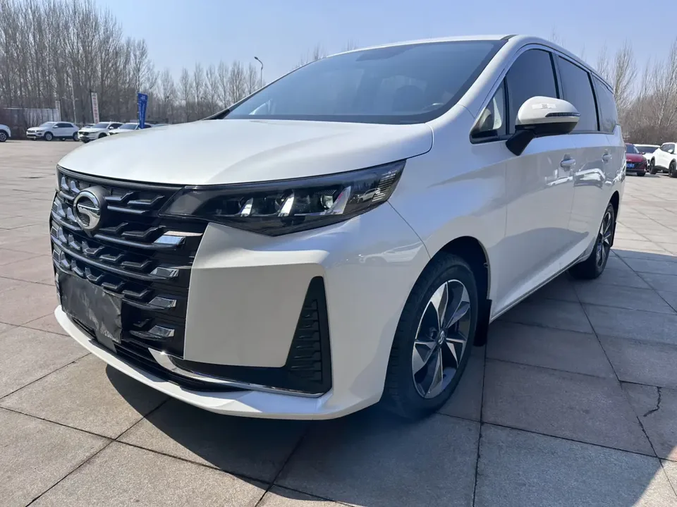 GAC Trumpchi M6 2022