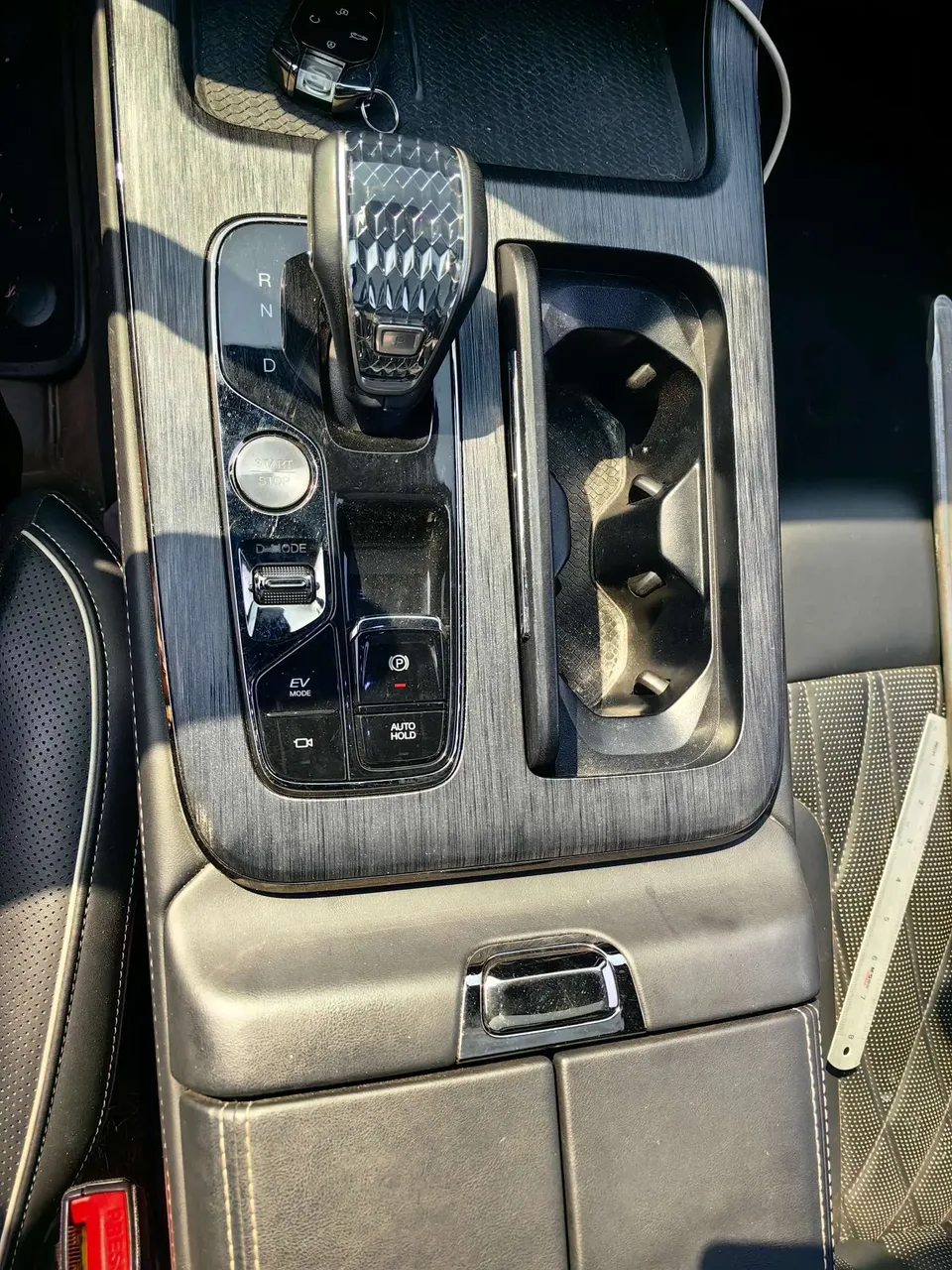 GAC Trumpchi GS8 Dual Engine Series 2.0TM Hybrid 4WD Flagship Edition 6 Seaters 2022 — thumbnail 5