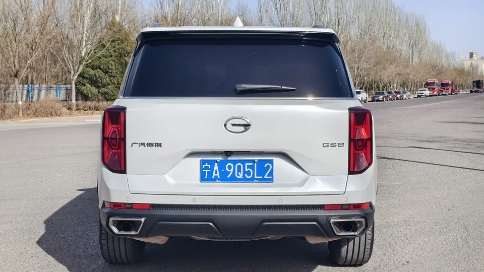 GAC Trumpchi GS8 Trumpchi GS8 2022 Trumpchi GS8 2022 Pilot Series 2.0TGDI 2WD luxury smart connected version 7 seats 2023 — миниатюра 2