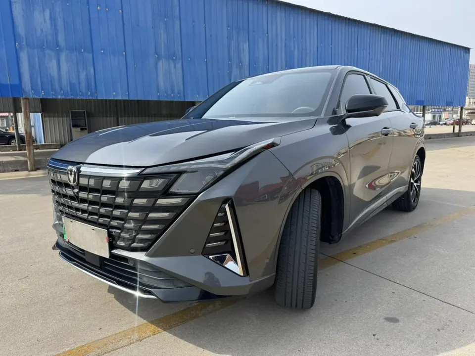 Changan UNI-Z PHEV 2024