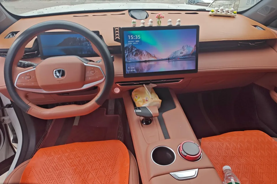 Changan Uni-Z Changan UNI-Z 2025 1.5T DCT Luxury 2025 — thumbnail 5