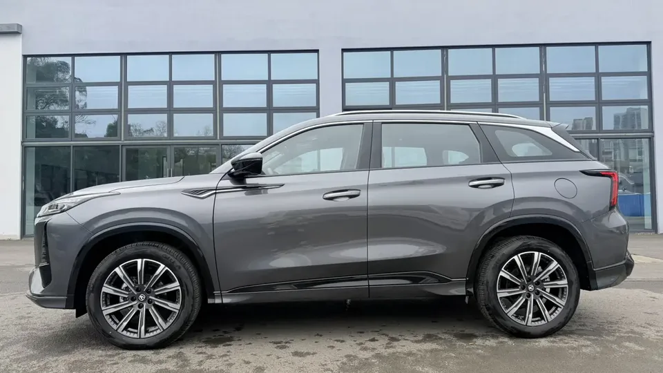 Changan CS75PLUS CS75 PLUS 2024 third generation champion version 1.5T automatic intelligent driving dynamic navigation model 2026 — thumbnail 4