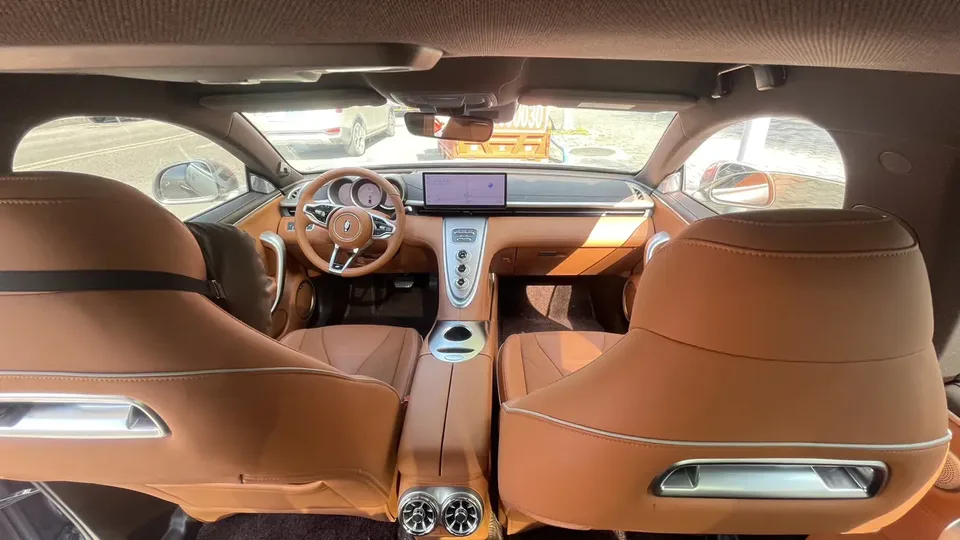 ORA Euler lightning cat Euler lightning cat 2022 555km Premium Edition 2024 — миниатюра 3