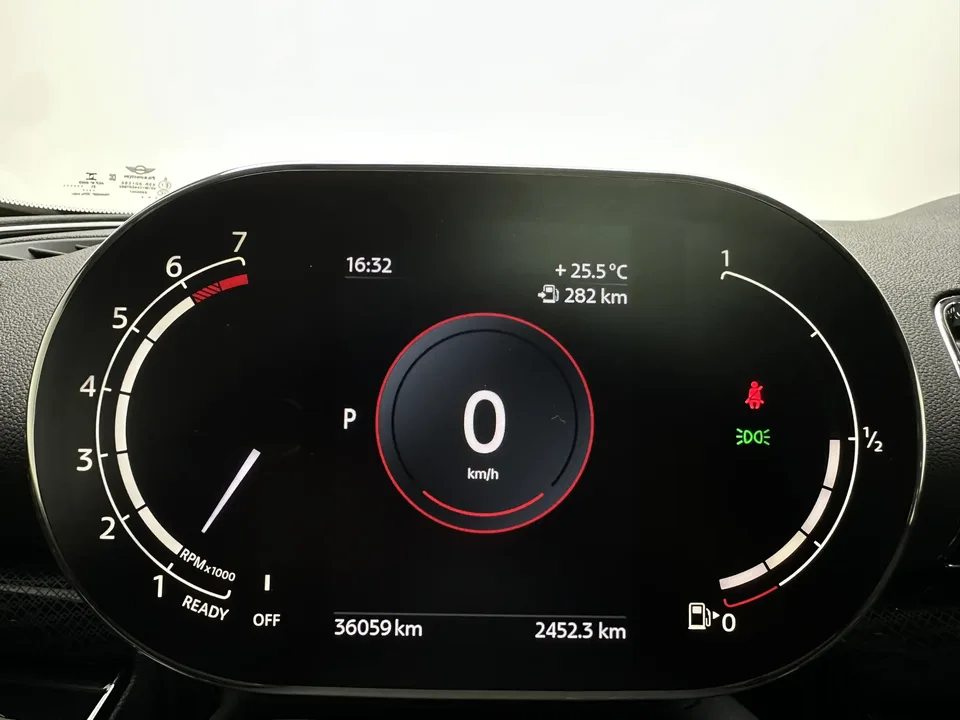 MINI Clubman MINI CLUBMAN 2022 facelift 1.5T COOPER Connoisseur 2022 — миниатюра 4