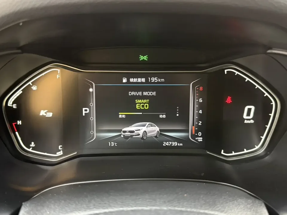 Kia K3 K3 2021 1.5L CVT New Edition 2022 — thumbnail 4