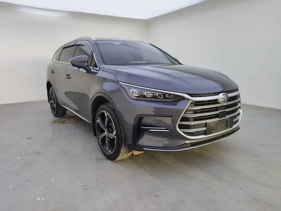 BYD Tang DM DM-i Champion Edition 112KM Premium Edition 2023 — миниатюра 3