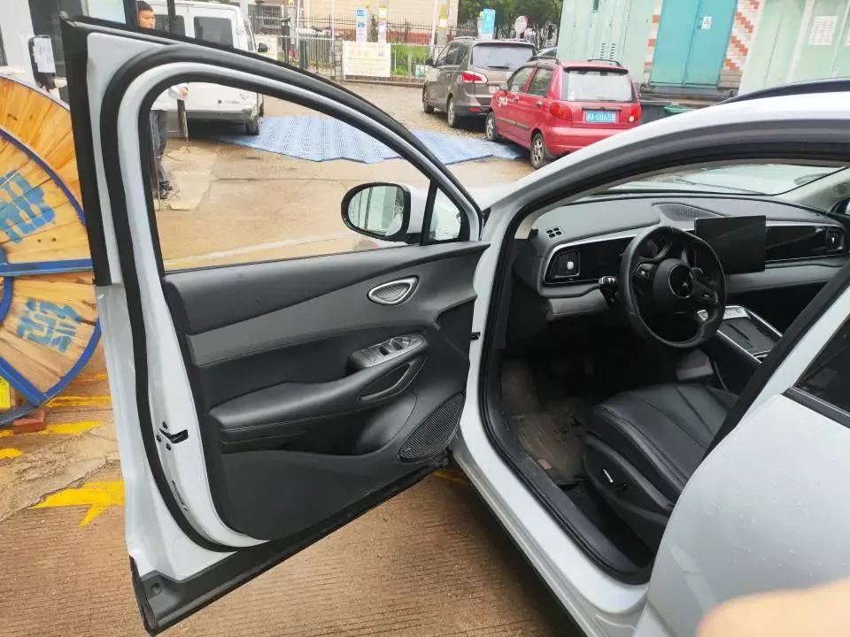 BYD Sea Lion 05 EV 520KM Intelligent Navigation Edition 2025 — миниатюра 3