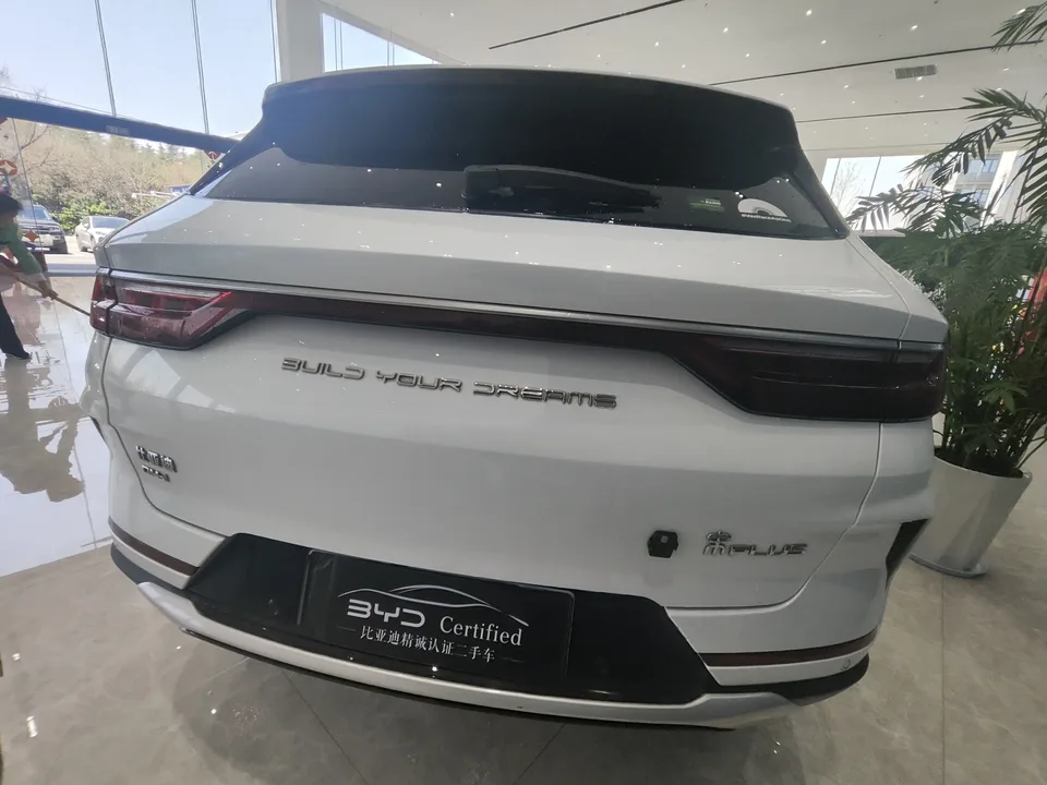 BYD Song PLUS DM DM-i 110KM 2WD flagship model 2022 — миниатюра 3