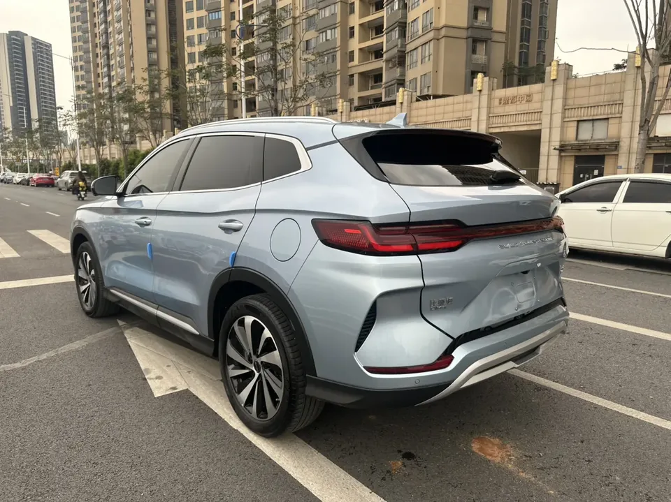 BYD Song PLUS DM DM-i Champion Edition 110KM Flagship Model 2024 — миниатюра 4