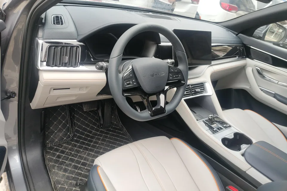 BYD Song PLUS DM DM-i Honor Edition 71KM Luxury 2024 — миниатюра 4
