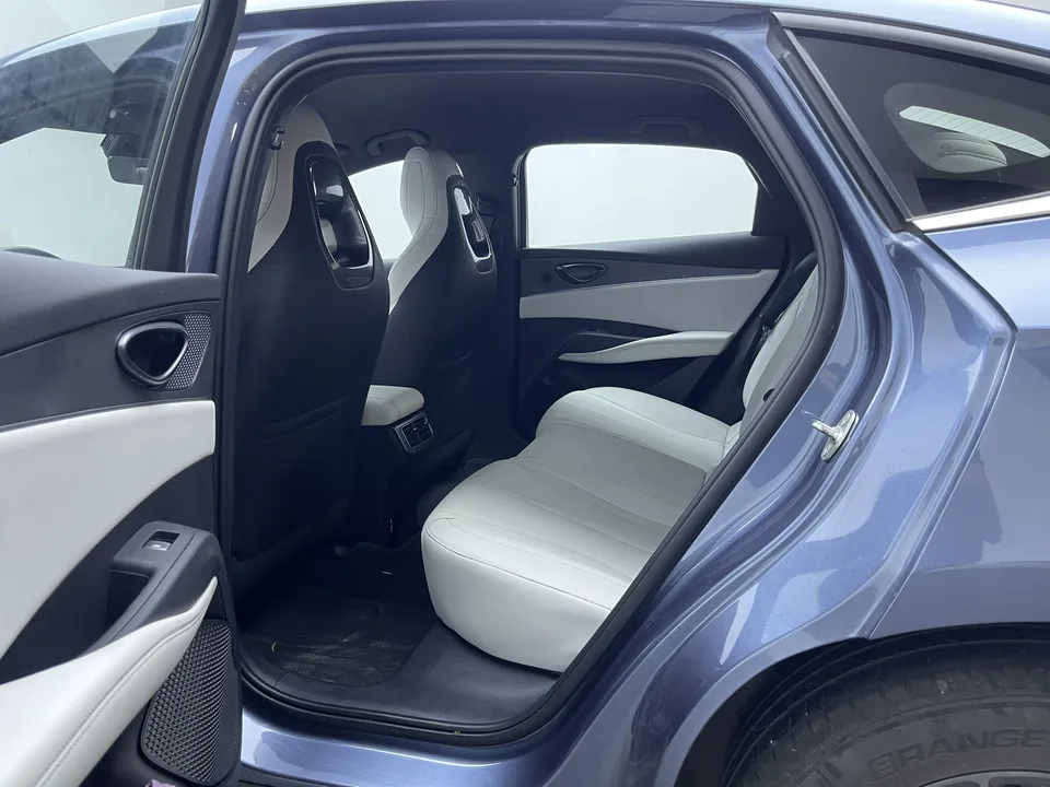 BYD Seal 06DM DM-i 80KM Luxury 2024 — миниатюра 4