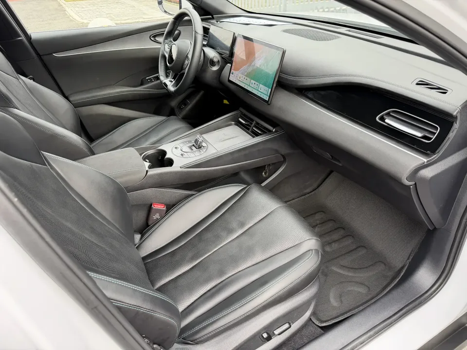 BYD Seal 06DM Intelligent Driving Edition DM-i 120KM Premium Edition 2025 — миниатюра 4