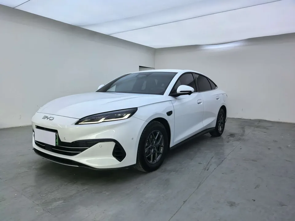 BYD Seal 06DM 2025