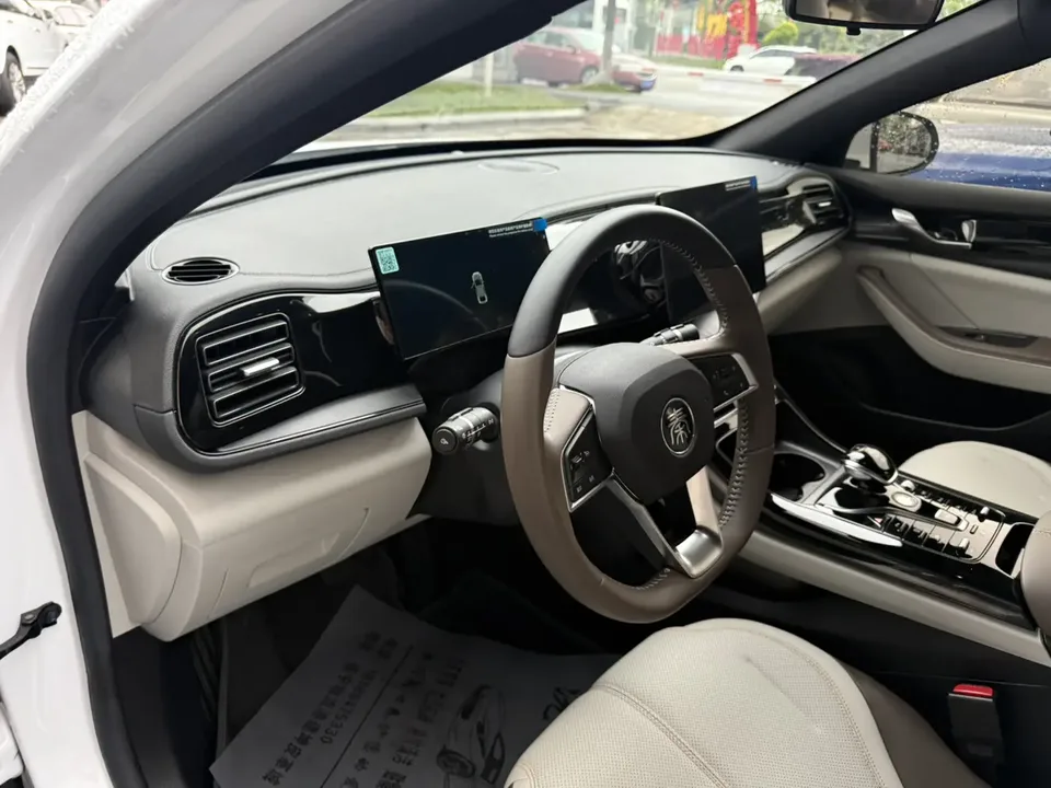 BYD Qin PLUS DM Qin PLUS DM 2024 Honor Edition DM-i 55KM Leading Edition 2024 — thumbnail 5