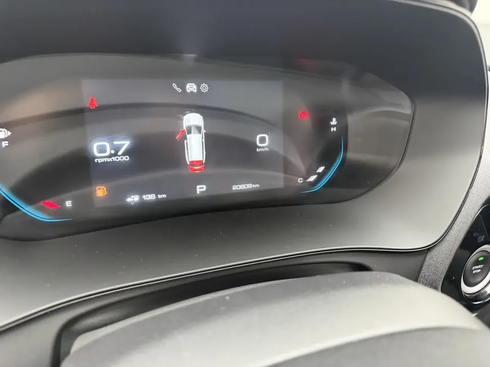 Wuling Capgemini Victory 1.5T CVT flagship model 2022 — миниатюра 3