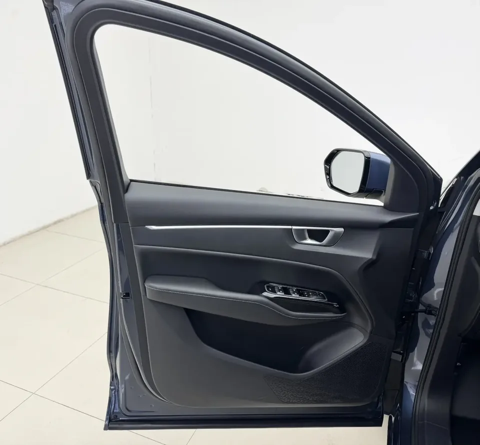 Wuling Capgemini Victory 1.5T CVT flagship model 2022 — миниатюра 5