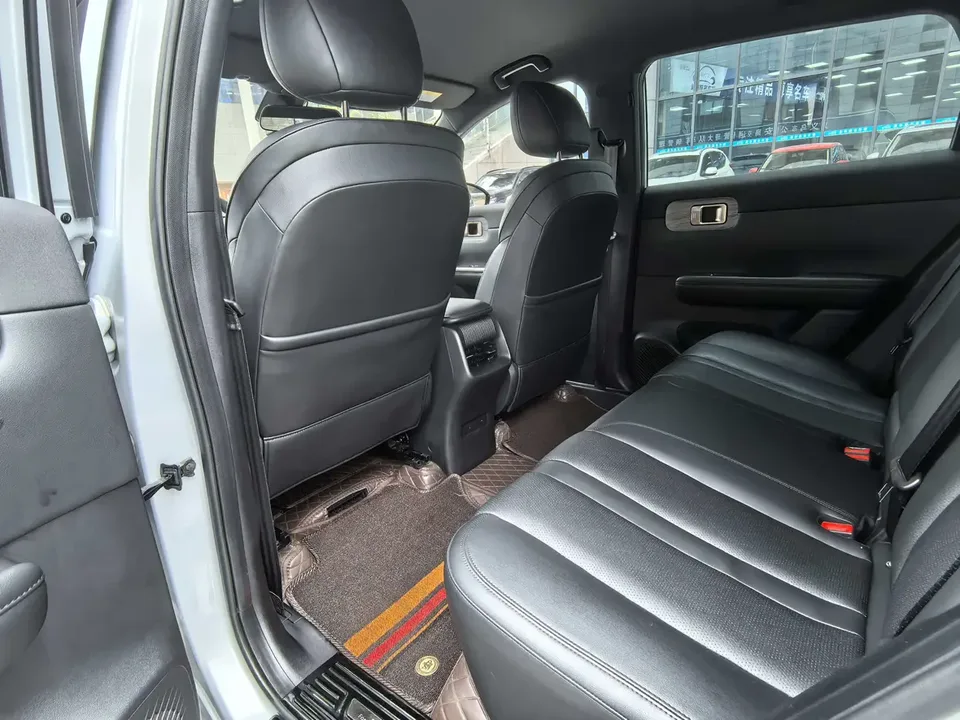 Wuling Starlight S EV 510km Pilot Edition 2024 — миниатюра 3