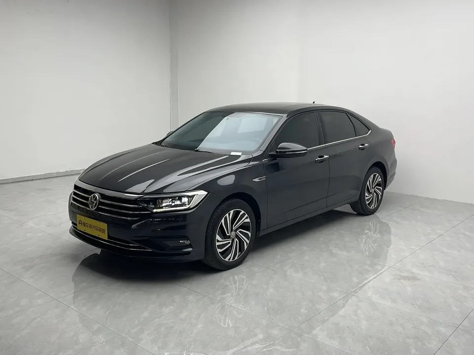 Volkswagen Sagitar 2022