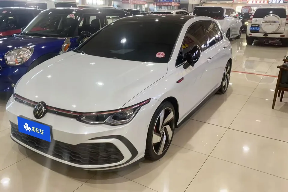 Volkswagen GOLF GTI 2024