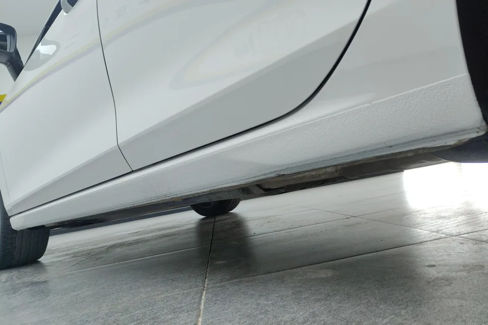 Volkswagen Golf facelift 280TSI DSG Pro 2024 — миниатюра 2