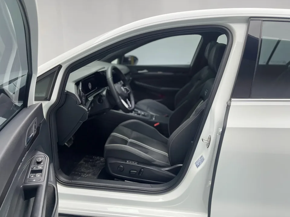 Volkswagen Golf Golf 2021 280TSI DSG R-Line 2022 — миниатюра 4