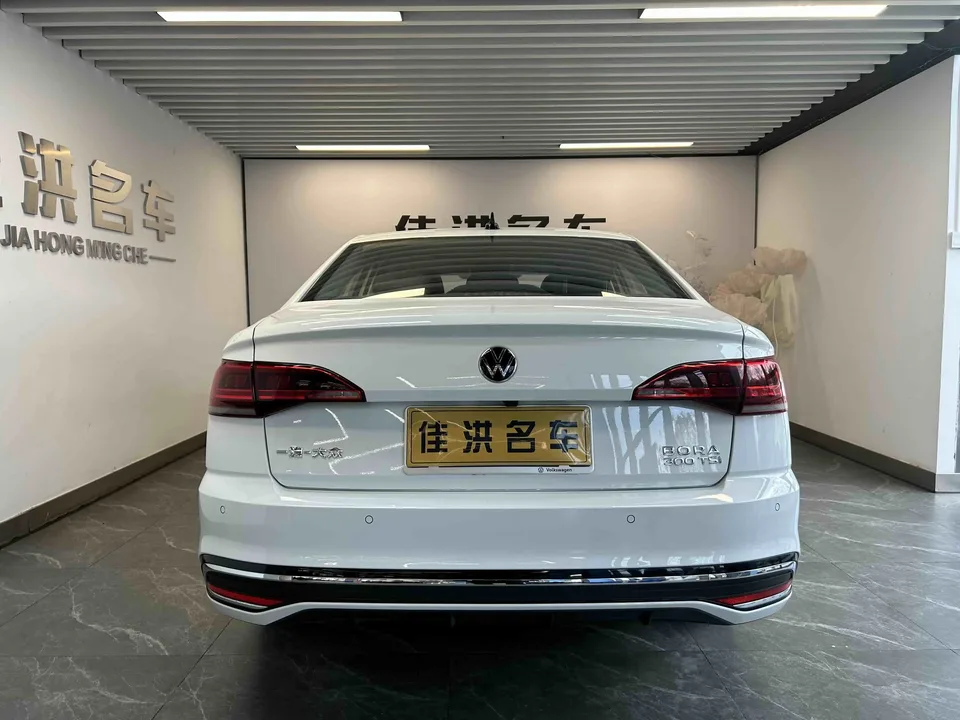 Volkswagen Bora 300TSI DSG Premium Edition 2024 — миниатюра 5