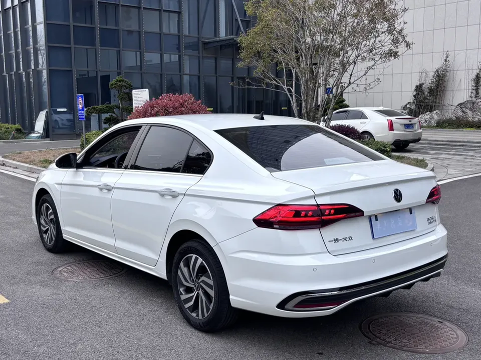 Volkswagen Bora 280TSI DSG Comfort Edition 2024 — миниатюра 4