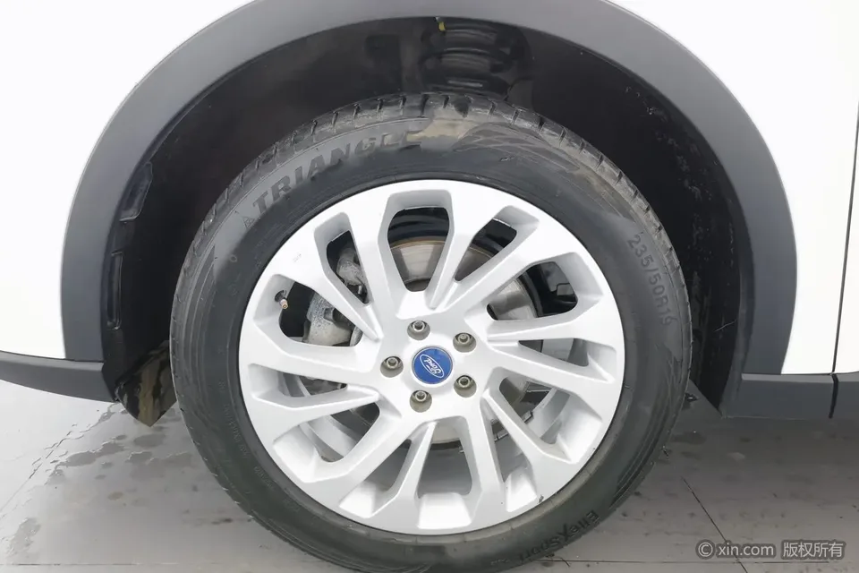 Ford Lingyu EcoBoost 225 5-seater 2022 — миниатюра 2