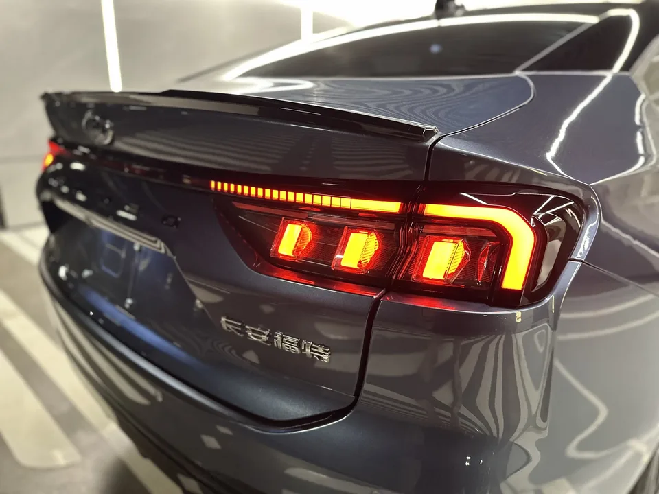 Ford Mondeo Mondeo 2022 Toyota Mondeo EcoBoost 245 ST-Line 2023 — миниатюра 3
