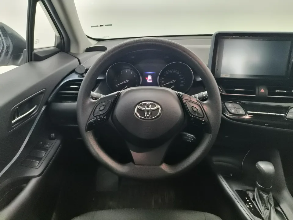 Toyota C-HR Hybrid 2.0L Yixiang Edition 2022 — миниатюра 4