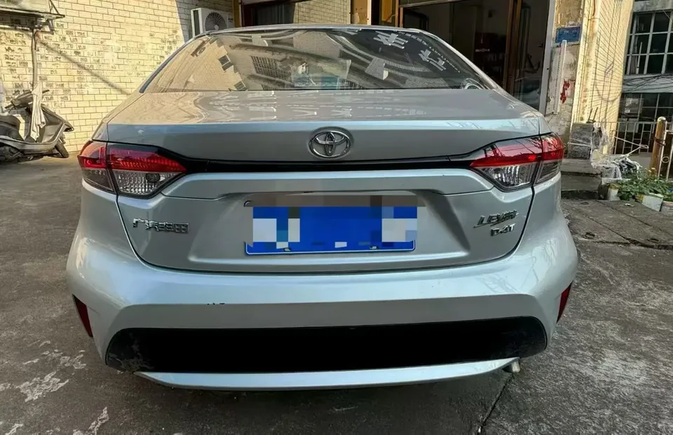 Toyota Levin Lei Ling 2022 Corolla 2021 185T CVT Premium Edition 2022 — thumbnail 4