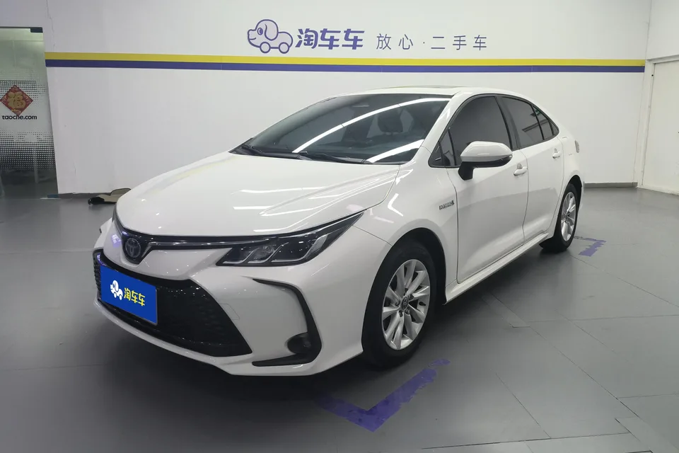 Toyota Corolla Intelligent Electric Hybrid Dual Engine 1.8L E-CVT Elite Edition 2024 — фото 1, купить с доставкой в Москву