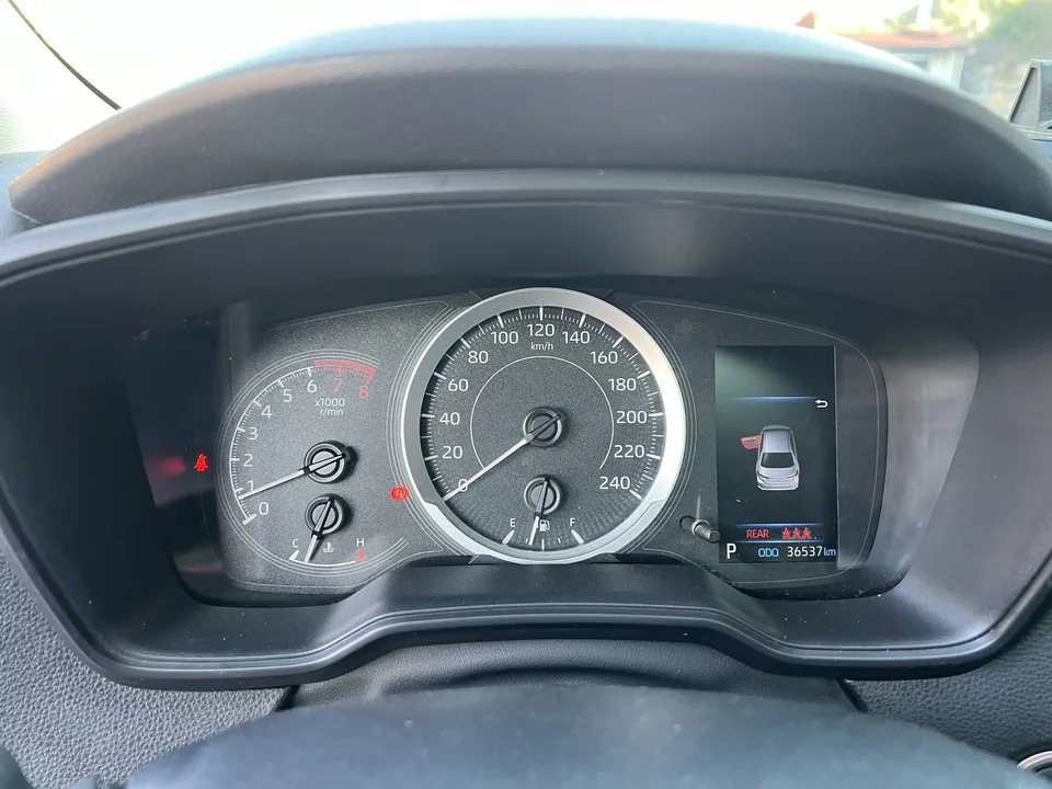 Toyota Corolla 1.2T S-CVT Elite SPORT Edition 2023 — миниатюра 5