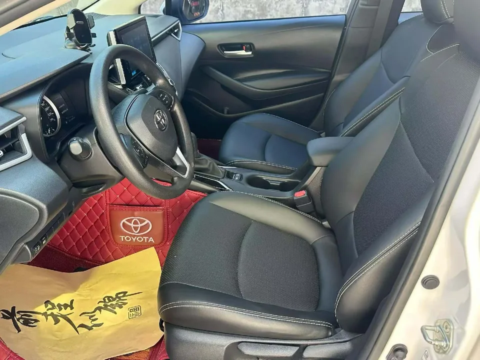 Toyota Corolla 1.2T S-CVT Elite PLUS Edition 2022 — миниатюра 5