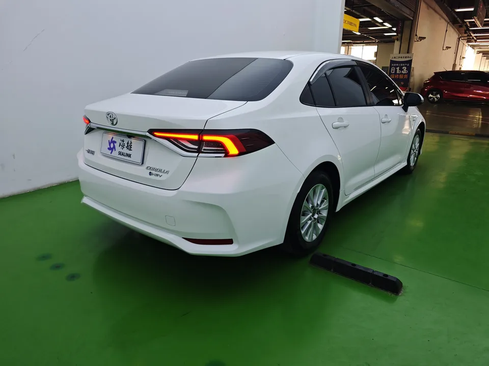 Toyota Corolla Corolla 2024 Intelligent Electric Hybrid Dual Engine 1.8L E-CVT Pioneer Edition 2024 — миниатюра 2