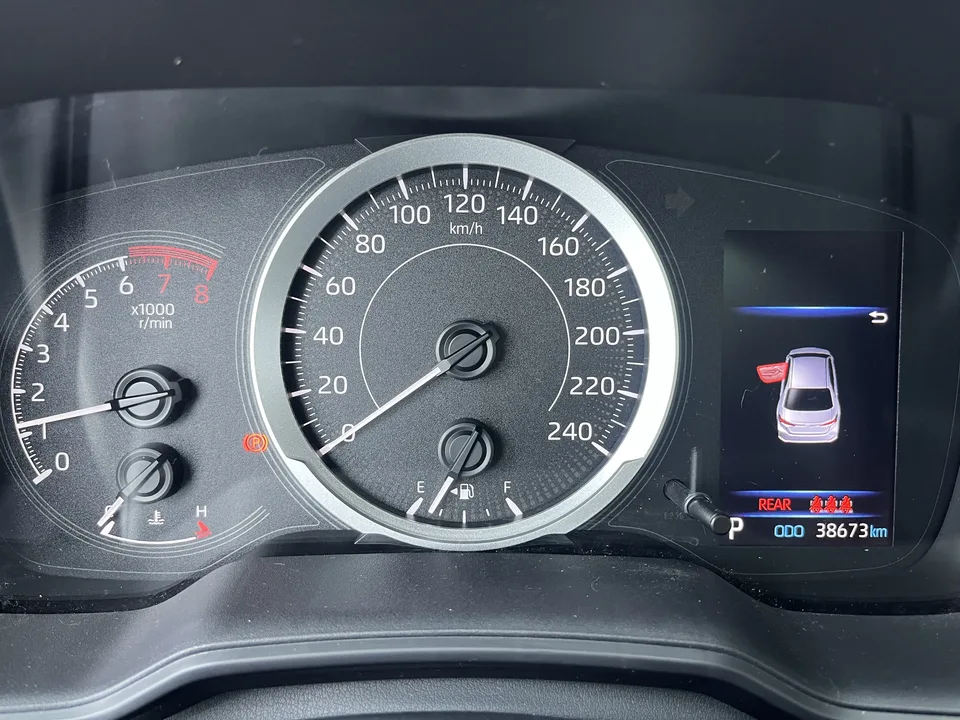 Toyota Corolla 1.2T S-CVT Elite PLUS Edition 2022 — миниатюра 2