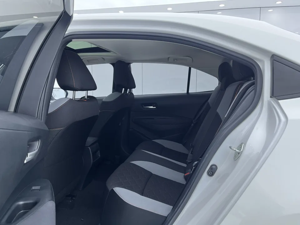 Toyota Corolla 1.2T S-CVT Elite PLUS Edition 2022 — миниатюра 3