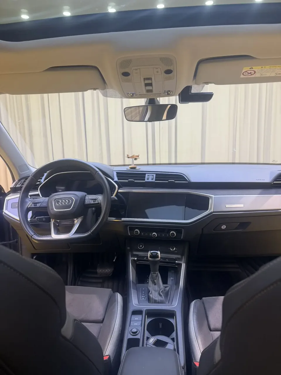 Audi Q3 Audi Q3 2023 35 TFSI Fashionable and Dynamic 2022 — миниатюра 3