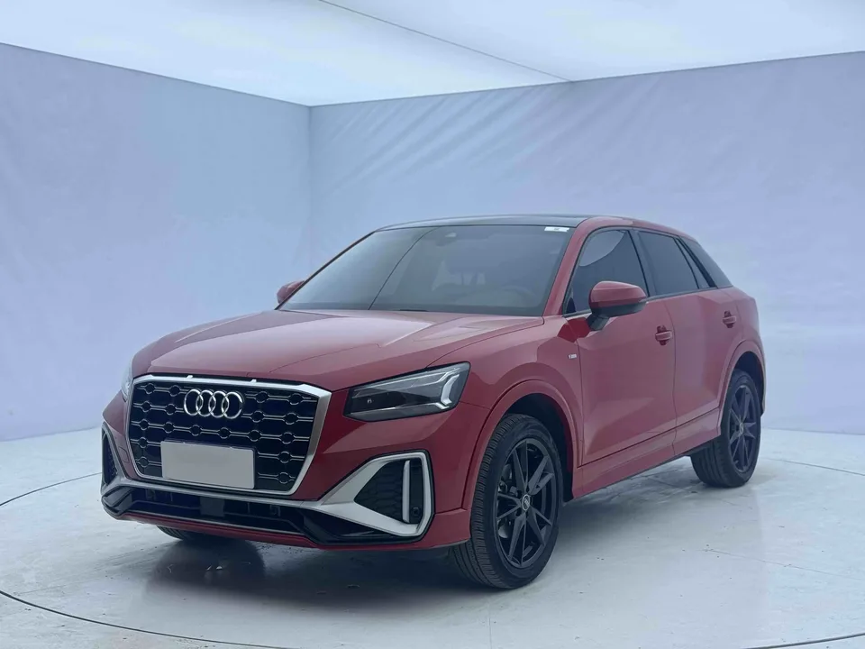 Audi Q2L Audi Q2L 2022 35 TFSI aggressive and dynamic model 2022 — фото 1, купить с доставкой в Москву