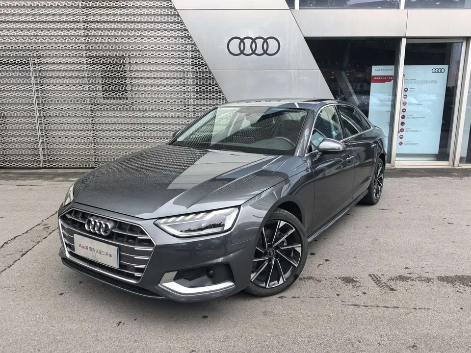 Audi a4 l 2023