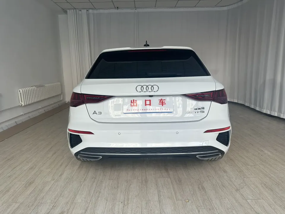 Audi A3 Sportback 35 TFSI stylish and sporty 2023 — миниатюра 5