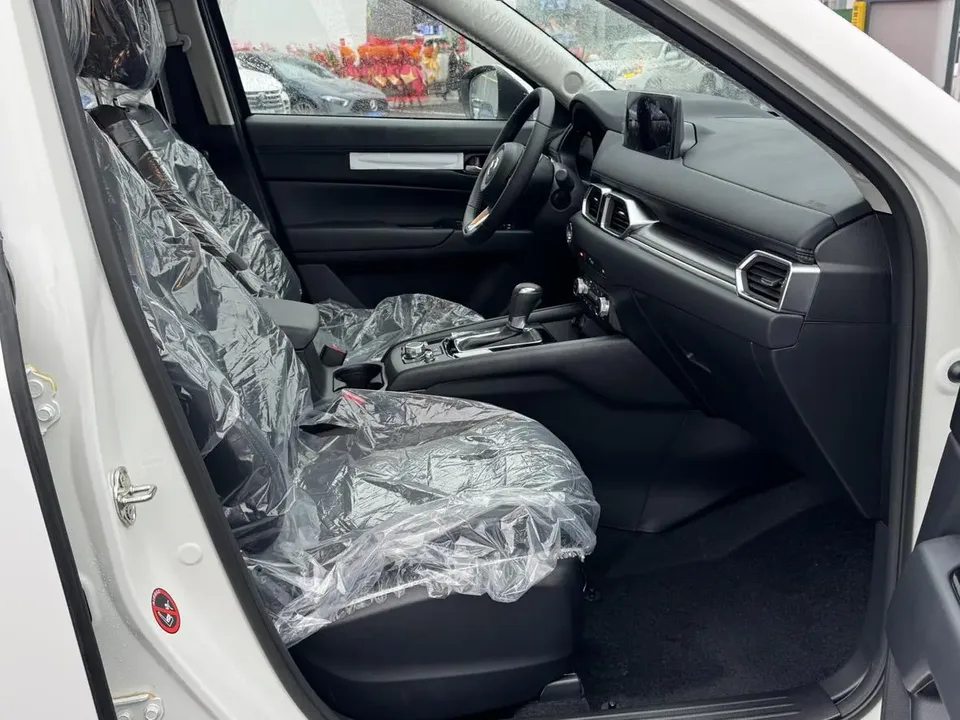 Mazda CX-5 2.0L Automatic 2WD Zhiya Pro 2025 — миниатюра 3