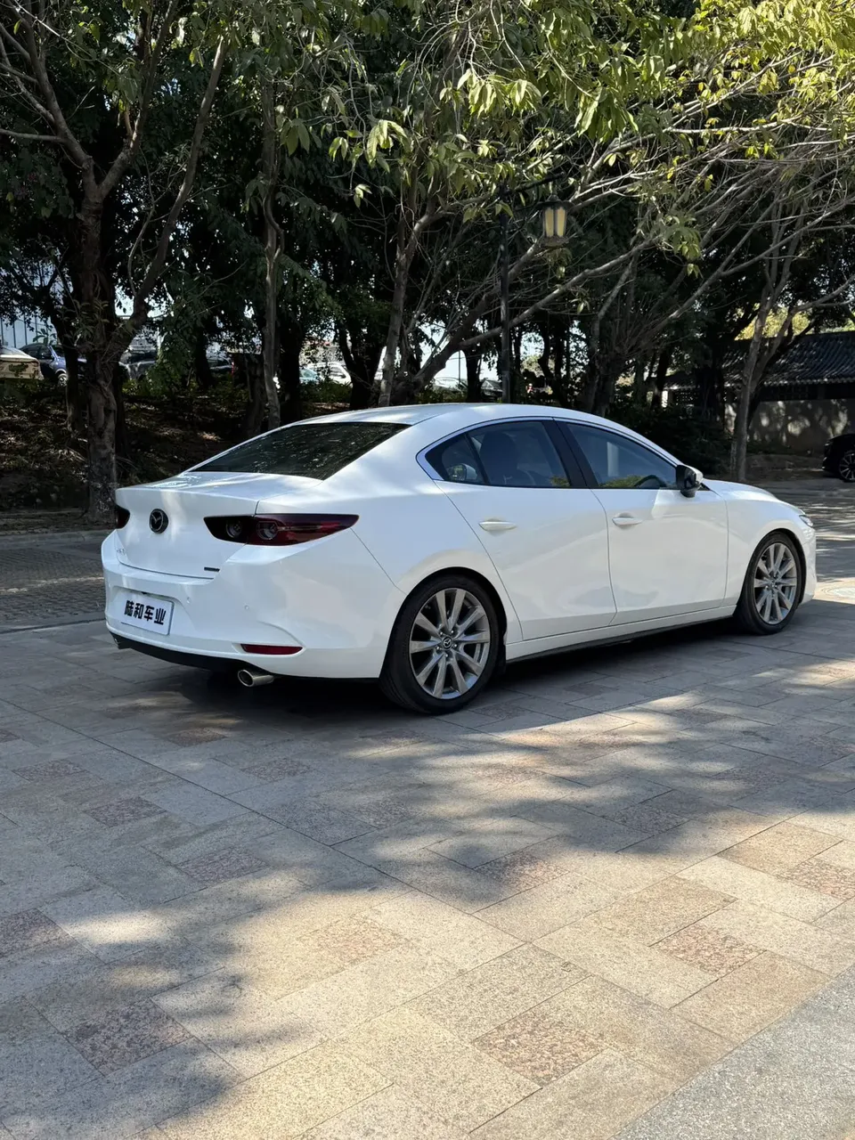 Mazda Axela 2.0L Automatic Quality Edition 2024 — миниатюра 2