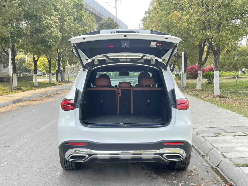 Mercedes-Benz GLC-Class GLC 2023 GLC 260 L 4MATIC dynamic 5-seater 2024 — thumbnail 2