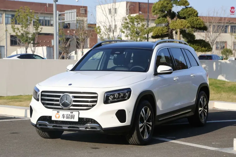 Mercedes-Benz GLB-Class 2024